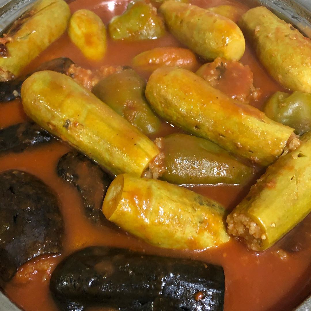 للحجز التواصل على الواتس اب
