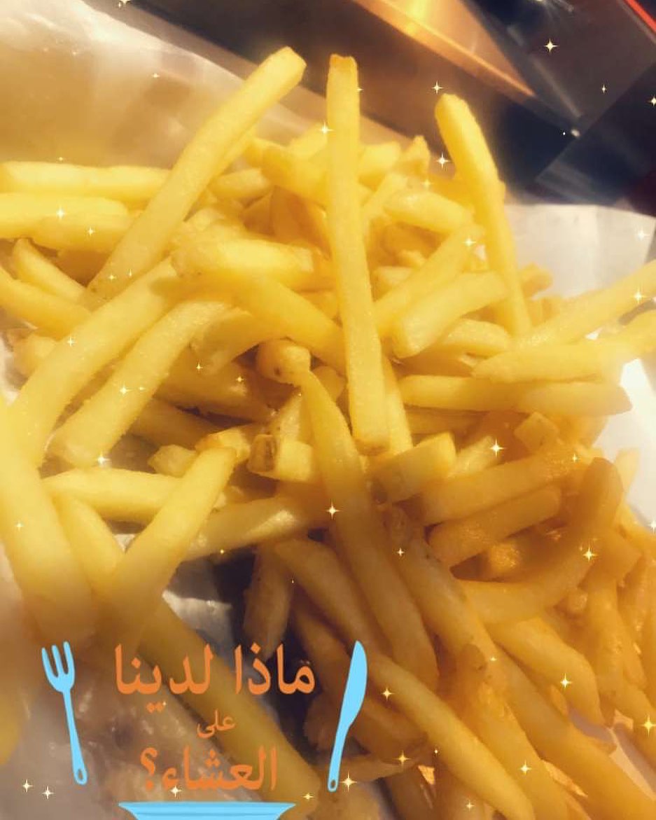 اول العشق بطاااااااطس..#ارت_برجر #اسيشن #حفلات #مناسبات #الرياض_الآن #نساء #بطاطس #فرنش_فرايز #صوصات #هلبينو #برجر