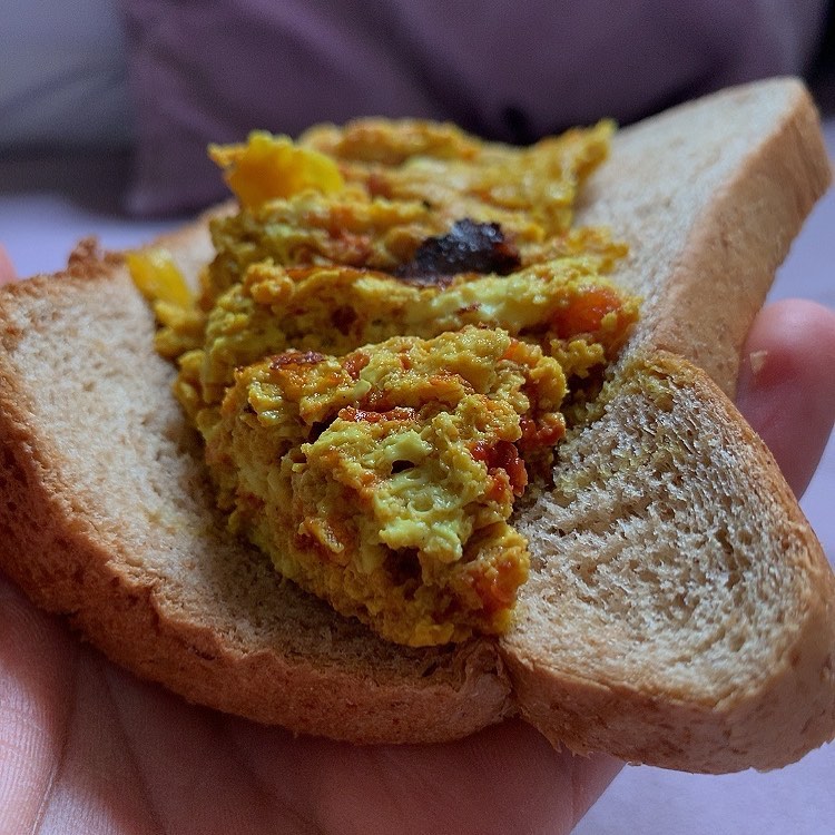 جربتوا الشكشوكة بالفخار ؟
اللي ماجربها ترا ما أكل شكشوكة للحين
.
.
.
#egg #eggs #breakfast #breakfasttime #healthyfood #dietrecipes_eggs #صحي #صحي_وسريع