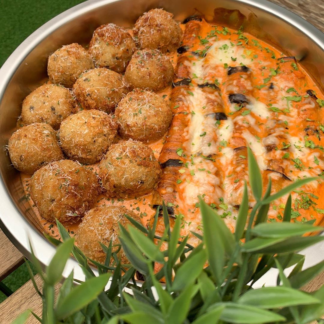سخان نص رزيتو ونص لفائف باذنجان