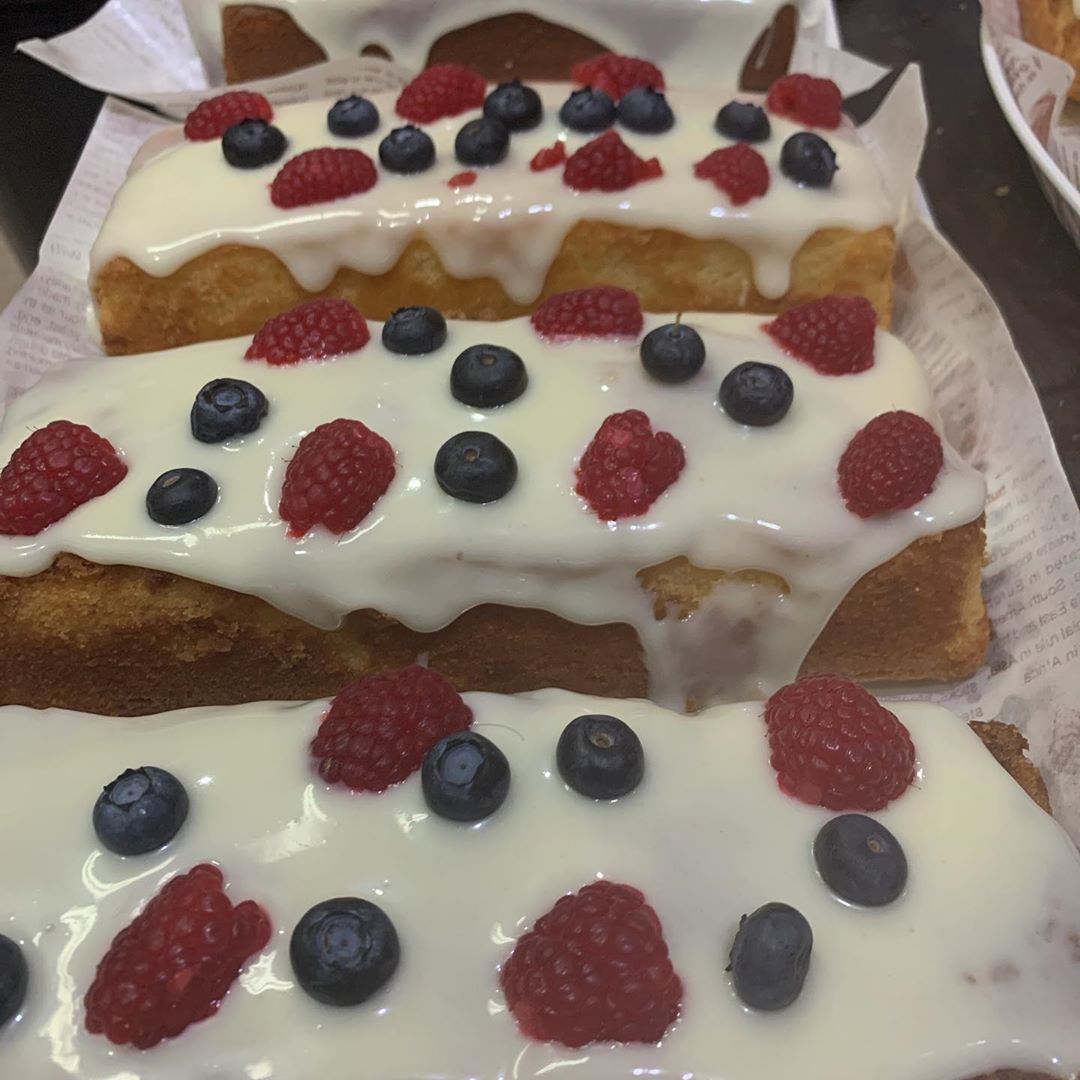 انتظرونا بمحلات مخبوز وحلا @b_andsweets المجمعه وشقراء