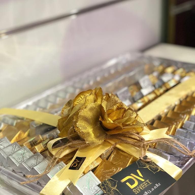 طلبية زبونة بالف عافيه عليها #صحن_شوكولاته #شوكولاته_زواج #dvsweet
