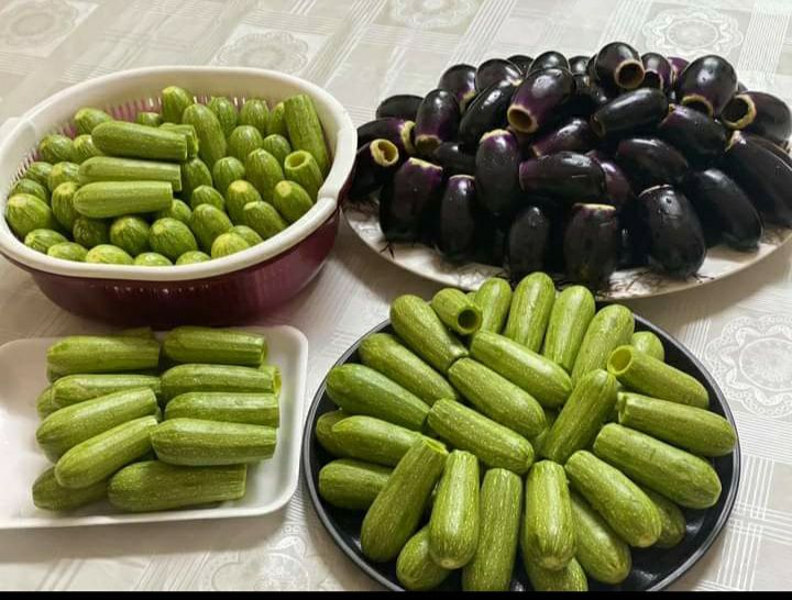 باذنجان وكوسا محفورة