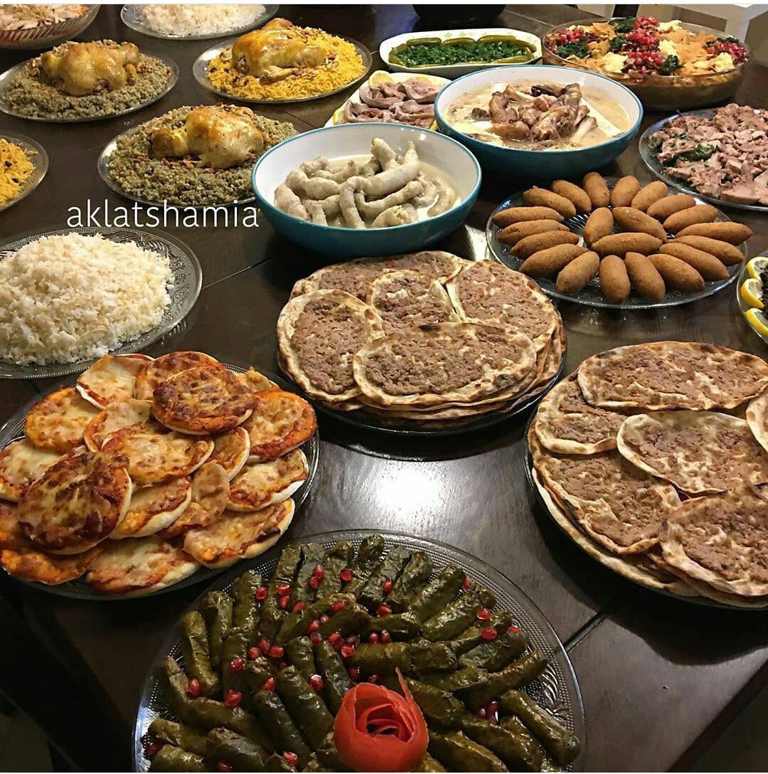 لمناسباتكم. وحفلاتكم نستطيع حمل بوفيه وتوزيعات عالطلب