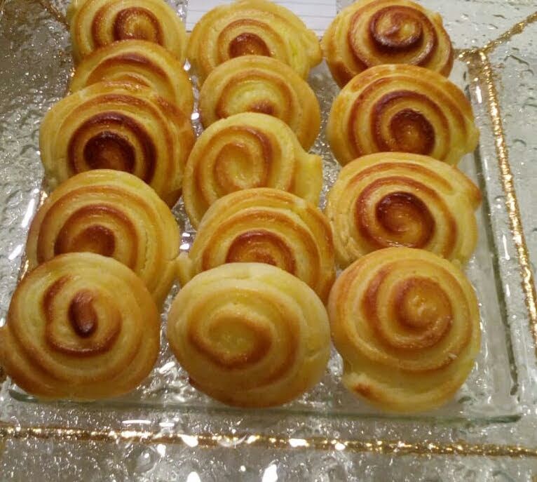 فطائر بالكريمة لذيذة