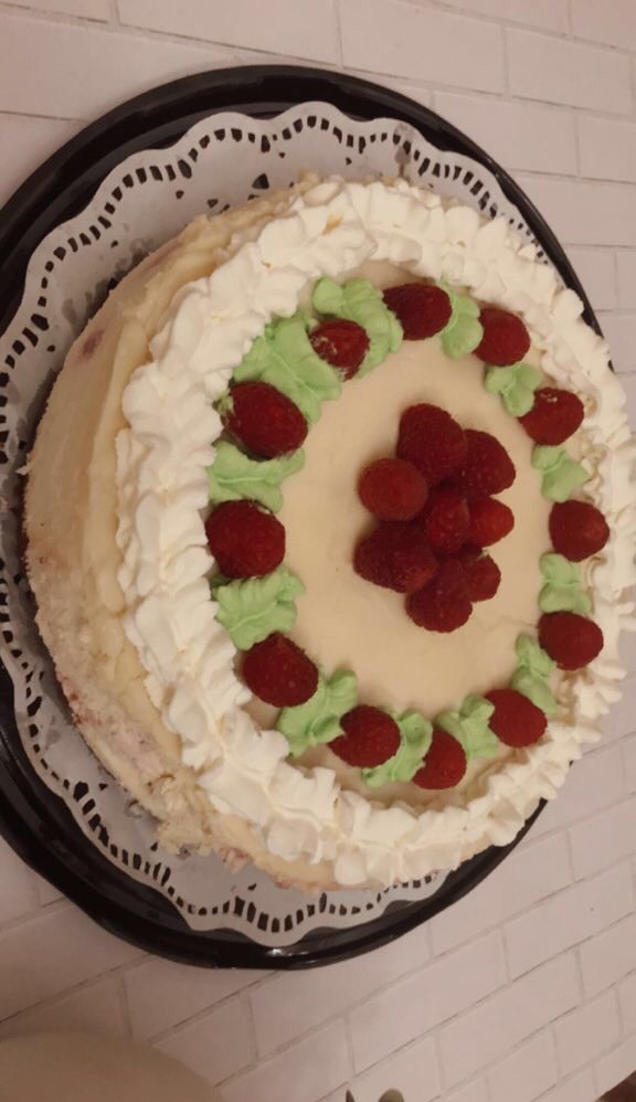 Brownie Raspberry Cheesecake